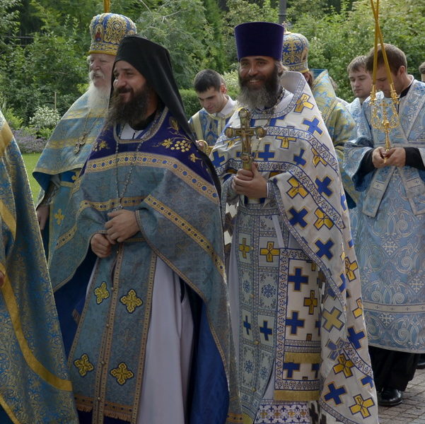 Храм Благовещения в Петровском парке