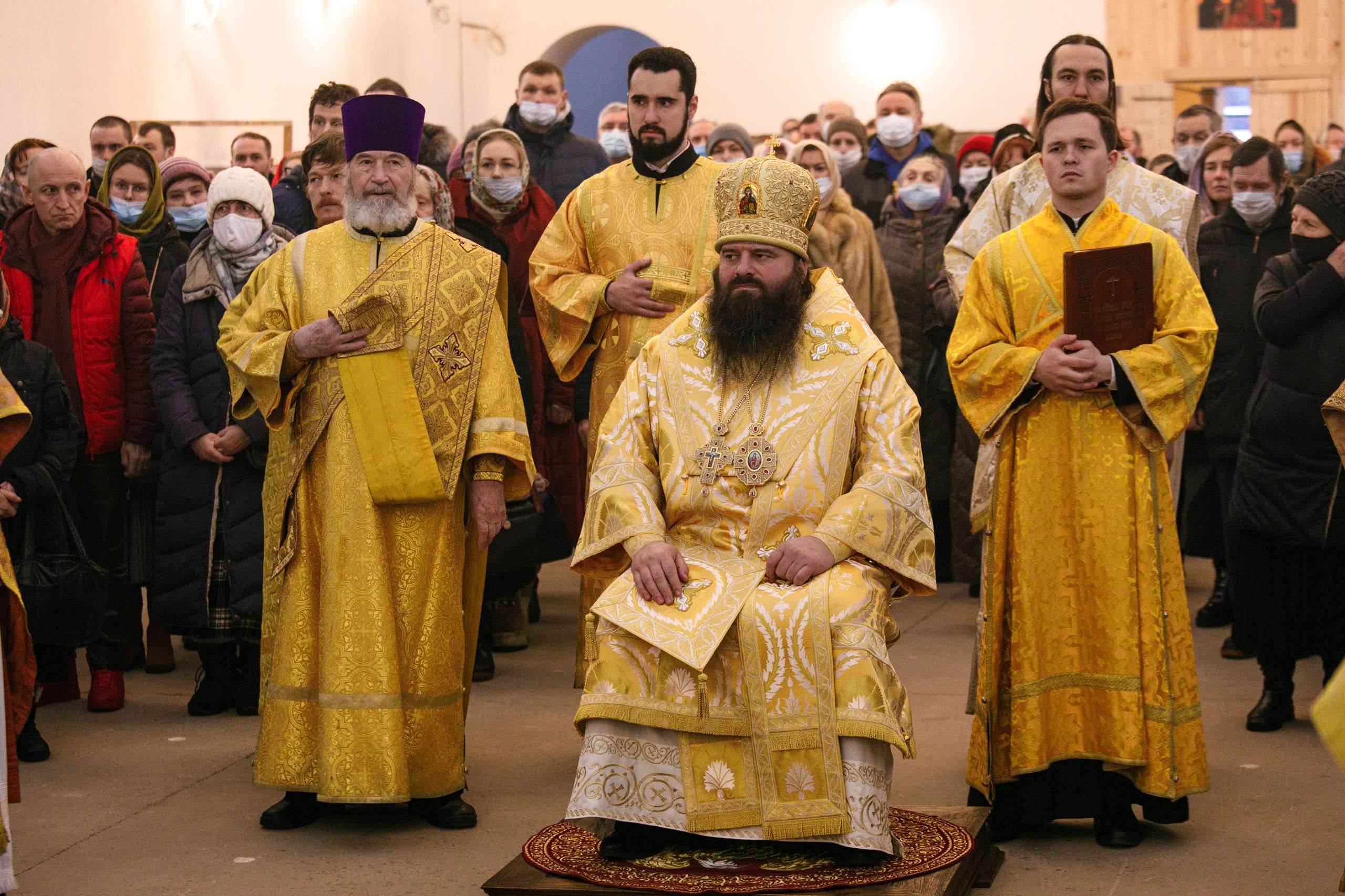 Викариат. Парамон епископ Наро-Фоминский. Парамон епископ Наро-Фоминский духовенство. Церковь святителя Спиридона Тримифунтского Луховка освящение. Праздник Спиридона Тримифунтского в Коптево 25 декабря.